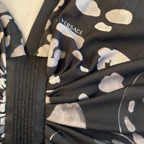 VINTAGE Versace Gianni Versace Label Ruched Bust Floral Dress IT 42 - Picture 4 of 15